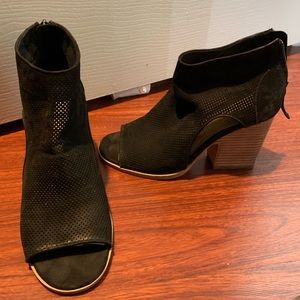 Vince Camuto Booties